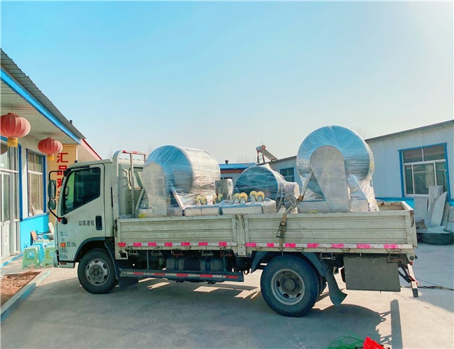 600L真空滾揉機(jī)2臺(tái)，料車2臺(tái)，200L可傾電加熱夾層鍋1臺(tái)，發(fā)貨河南